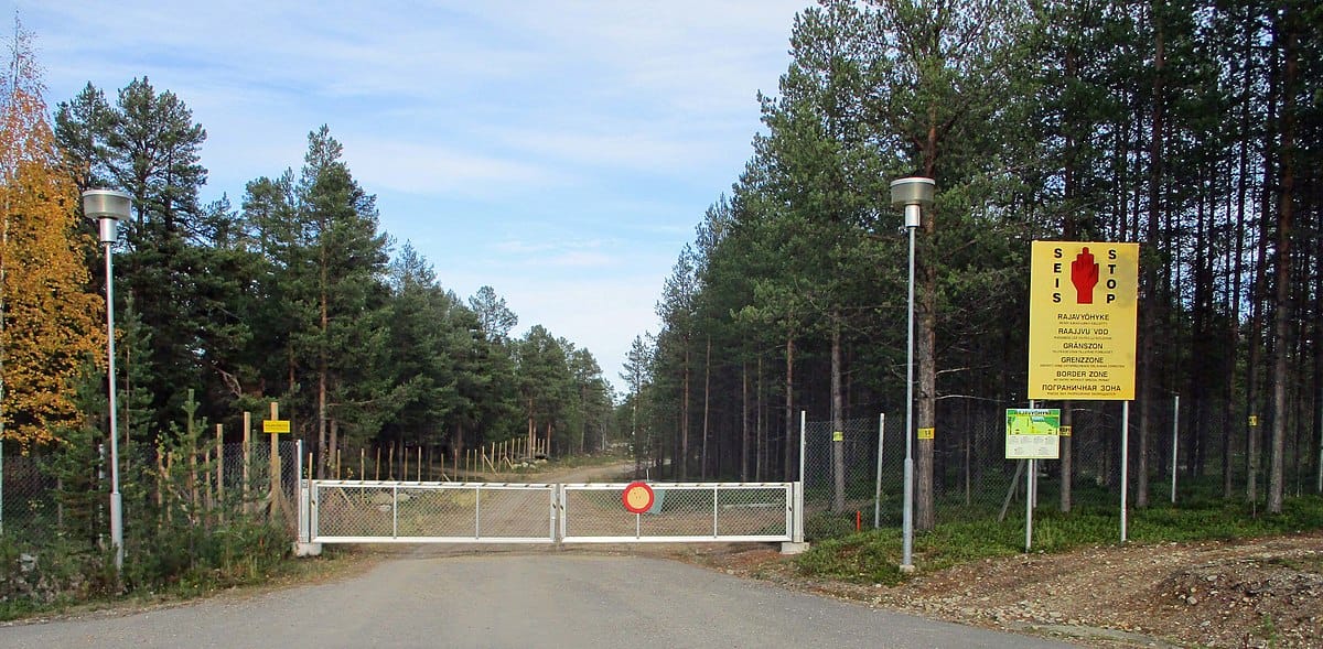 Власти Финляндии полностью закроют границу с Россией