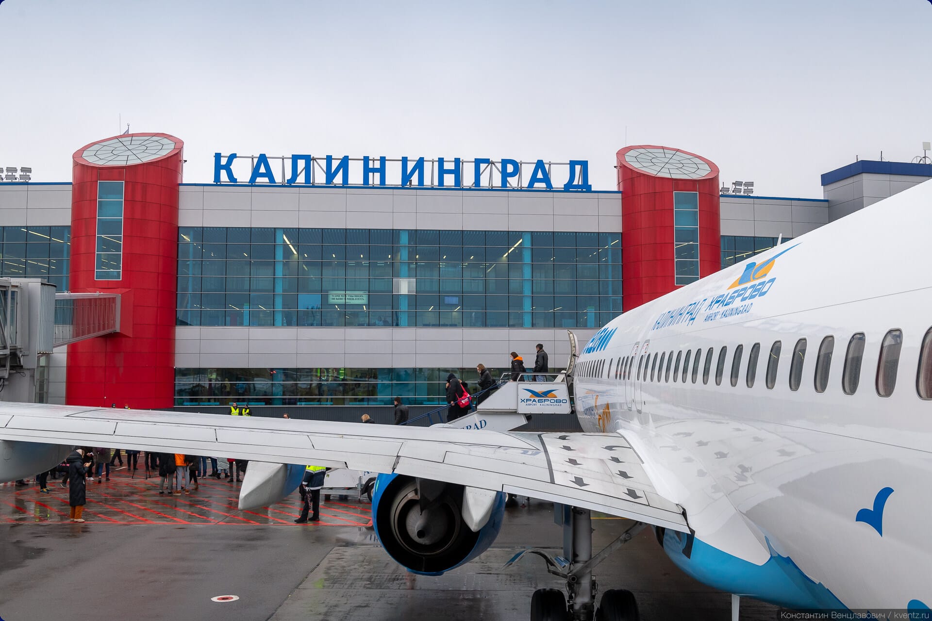 Авиакомпания, которой запретили летать в ЕС, отменила рейсы из Калининграда в Анталью