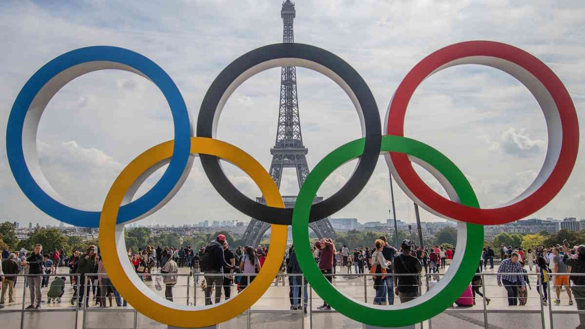 Во Франции отказались свободно пускать туристов на открытие Олимпиады-2024