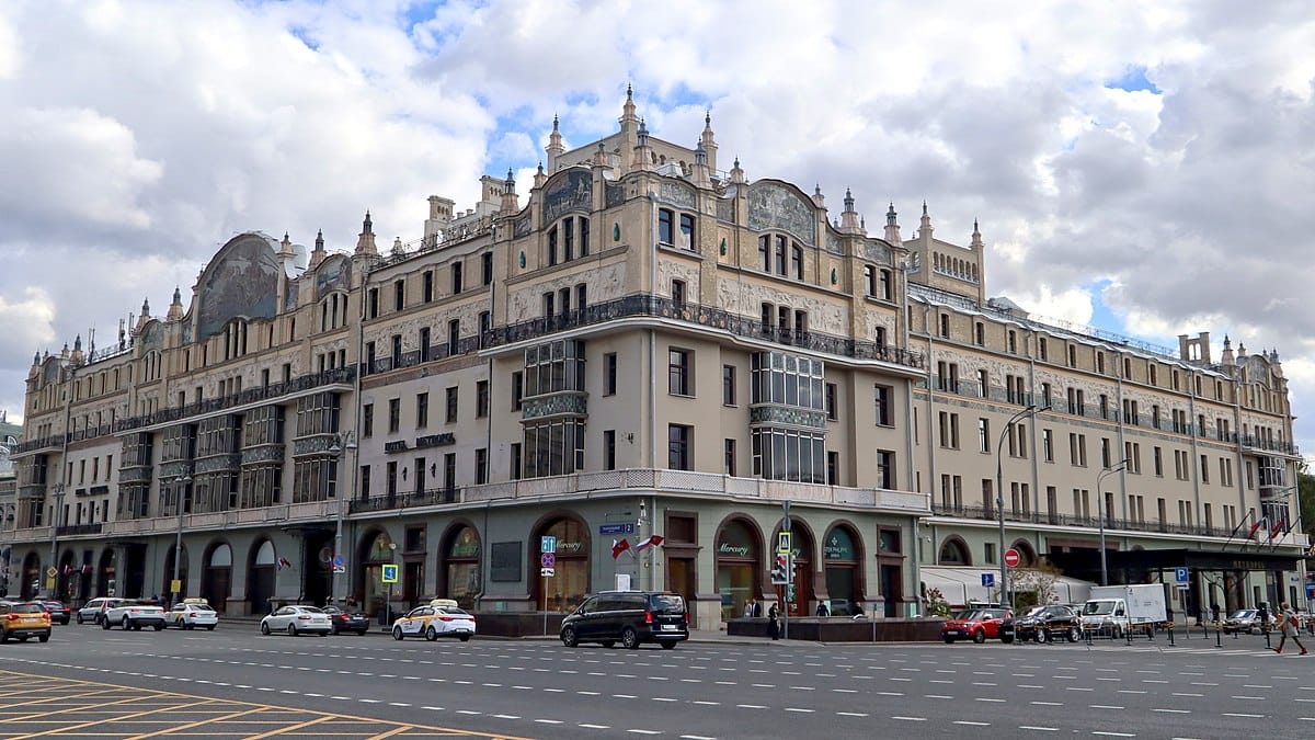 Многодетные семьи получат скидки на отдых в отелях России