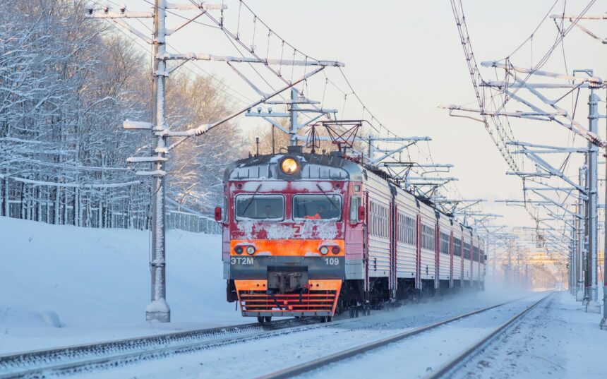 Билеты на поезда РЖД в декабре подорожают почти на 12%