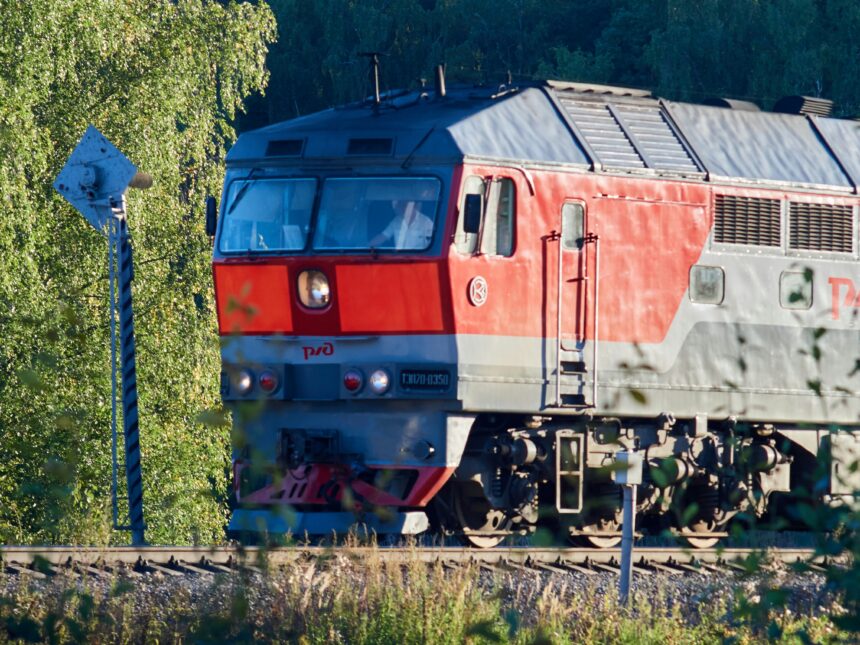 В России ввели круглогодичные скидки 50% на ж/д билеты для детей от 10 до 18 лет