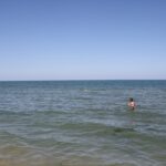 Куда поедут россияне после закрытия пляжей в Анапе? Спрос на одно из внутренних пляжных направлений вырос на 40%