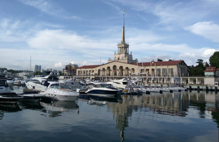 Эксперт рассказал, на сколько подорожали отели в Сочи за три года