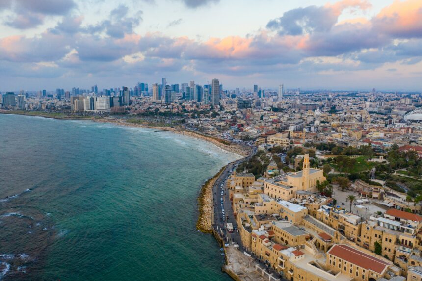 Israir снова полетит в Сочи: с августа запустят рейсы из Тель-Авива