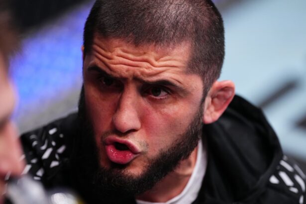 Топурия – о возможном бое с Махачевым: «Я бы проявил большой энтузиазм, чтобы вырубить его. И я бы это сделал»