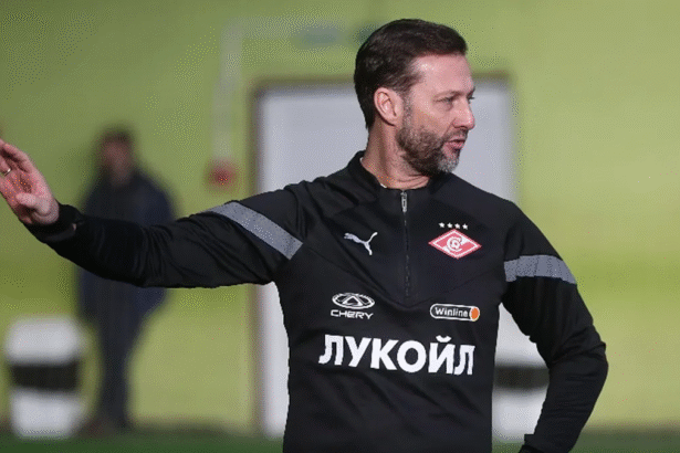 Стало известно, почему «Спартак» назначил и. о. главного тренера Вадима Романова