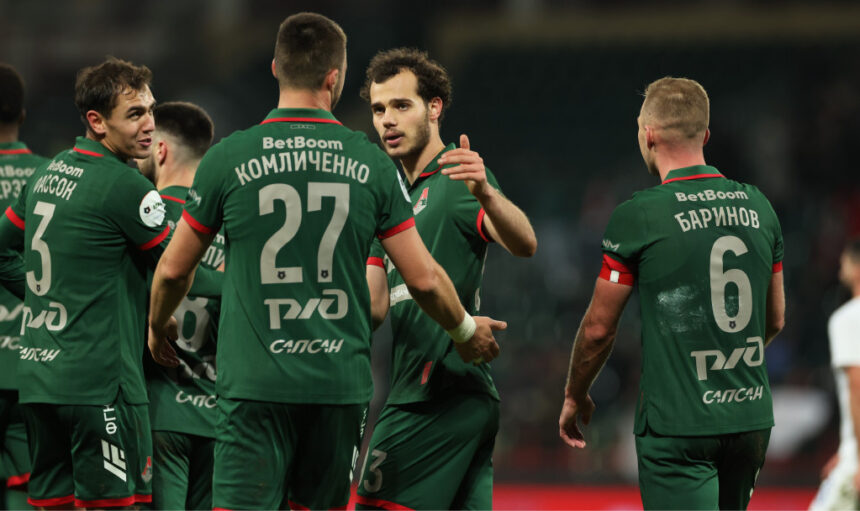 «Локомотив» обыграл «Оренбург» благодаря голу Комличенко «Локомотив» обыграл «Оренбург» благодаря голу Комличенко