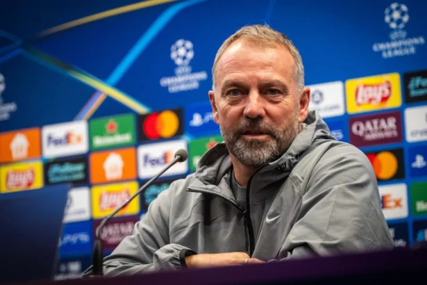 Флик может покинуть «Барселону» по окончании сезона. Известна причина