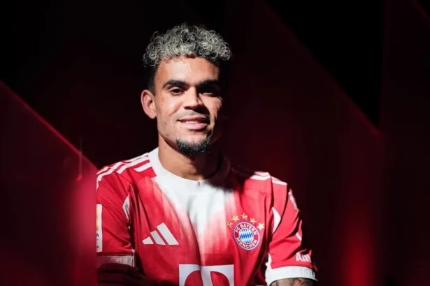 Луис Диас из «Баварии» прокомментировал свой жесткий подкат, нанесший травму Хакими