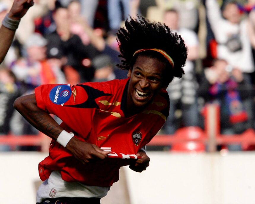 Экс-форварда ЦСКА Жо опять арестовали за неуплату алиментов Экс-форварда ЦСКА Жо опять арестовали за неуплату алиментов