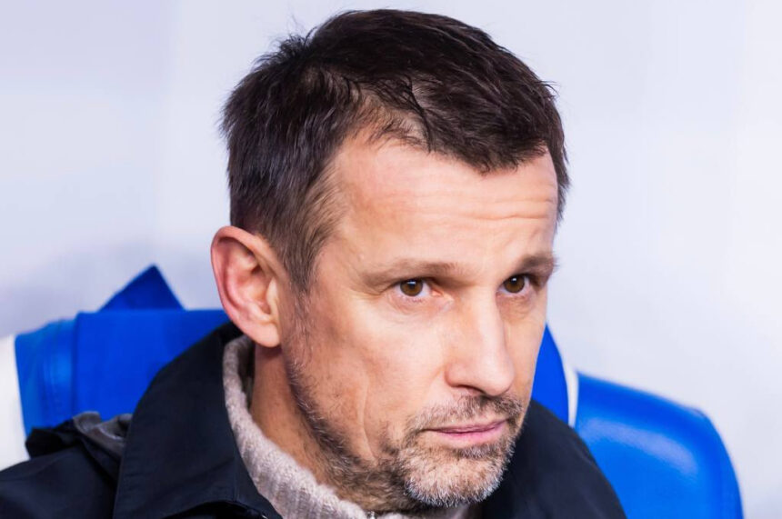 Семак заявил, что «Зенит» готов рассмотреть предложения по любому игроку, кроме одного Семак заявил, что «Зенит» готов рассмотреть предложения по любому игроку, кроме одного