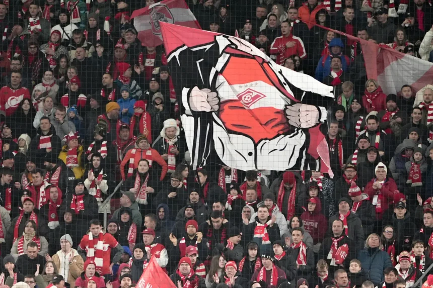 Экс-игрок «Спартака» жестко высказался о будущем тренере клуба: «Берут лишь бы испанца — это катастрофа» Экс-игрок «Спартака» жестко высказался о будущем тренере клуба: «Берут лишь бы испанца — это катастрофа»