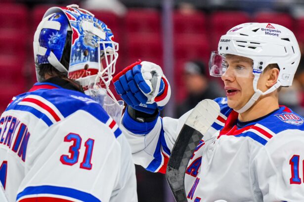 Артемий Панарин набрал 900 очков в регулярных чемпионатах НХЛ