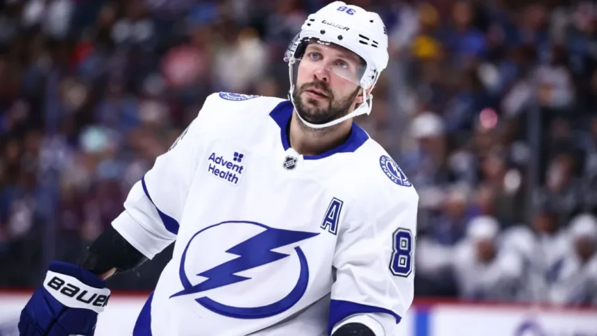 Кучеров обошёл Ковалева и вошёл в пятёрку лучших российских бомбардиров в истории НХЛ Кучеров обошёл Ковалева и вошёл в пятёрку лучших российских бомбардиров в истории НХЛ