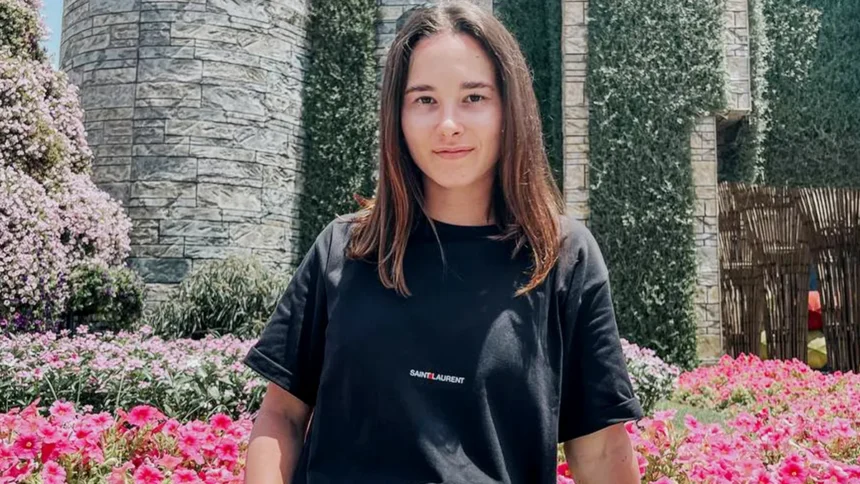 Непряева не сумела выйти в плей-офф спринта на этапе Кубка мира в Давосе Непряева не сумела выйти в плей-офф спринта на этапе Кубка мира в Давосе