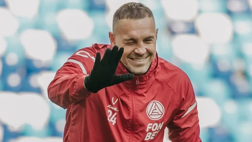 Рекорд Дзюбы в сборной России могут пересмотреть: гол 2005 года переписали на Кержакова Рекорд Дзюбы в сборной России могут пересмотреть: гол 2005 года переписали на Кержакова