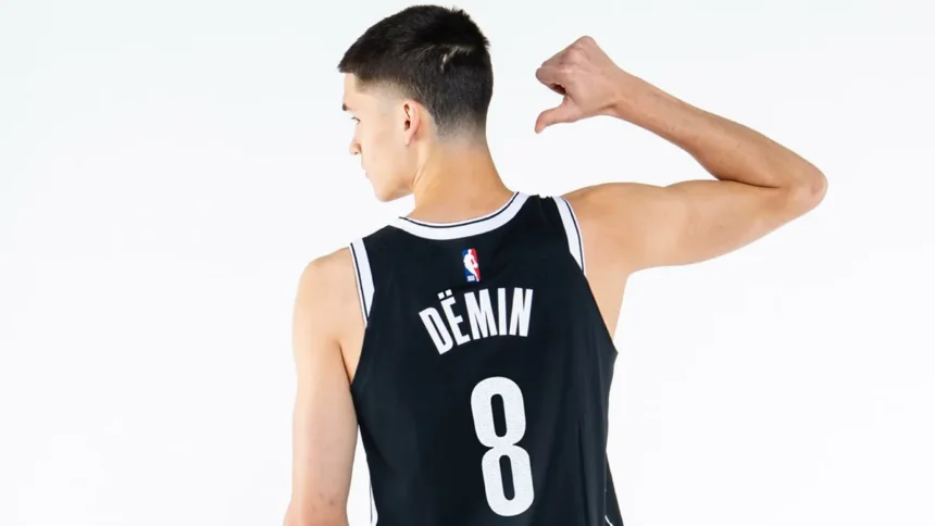 20 очков Демина помогли «Бруклину» обыграть «Филадельфию» в матче НБА 20 очков Демина помогли «Бруклину» обыграть «Филадельфию» в матче НБА