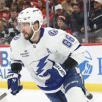 Кучеров вышел на 4-е место по очкам в НХЛ среди россиян (1034), опередив Могильного. До Федорова – 145 баллов