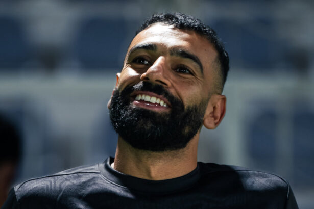 Источник: саудовский клуб предложил Салаху контракт с зарплатой £120 млн в год 