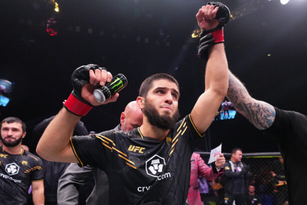 Махачев завершил 2025 год как лидер рейтинга UFC вне зависимости от весовых категорий