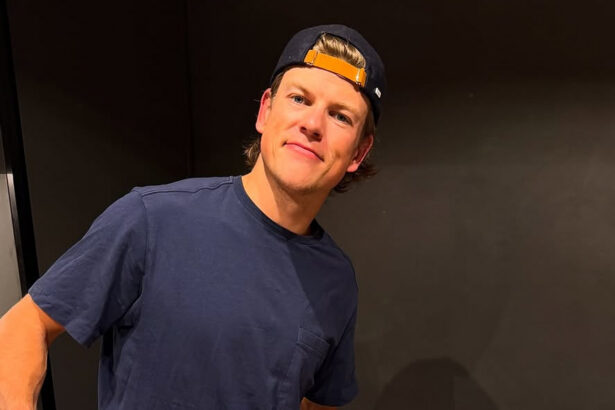 Клэбо: «Я бы с удовольствием соревновался с русскими. Но наступил момент, когда политика пересекается со спортом»