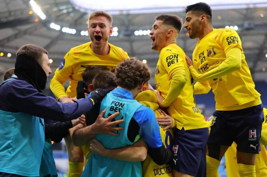 Представитель «Ростова»: «Долг клуба не более 2 млрд рублей, зарплата основе закрыта по октябрь» Представитель «Ростова»: «Долг клуба не более 2 млрд рублей, зарплата основе закрыта по октябрь»