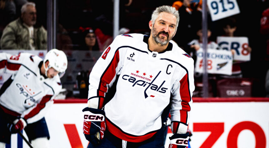 Александр Овечкин установил редкое достижение в НХЛ. Такое не удавалось ни одному хоккеисту в XXI веке Александр Овечкин установил редкое достижение в НХЛ. Такое не удавалось ни одному хоккеисту в XXI веке