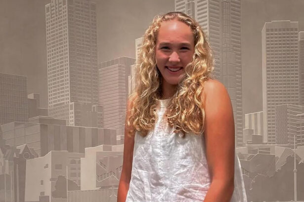 Мирра Андреева обыграла Диану Шнайдер и вышла в финал турнира WTA-500 в Аделаиде