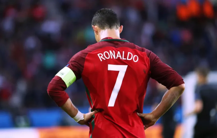 Роналду может покинуть «Аль-Наср» уже летом и сменить чемпионат Роналду может покинуть «Аль-Наср» уже летом и сменить чемпионат