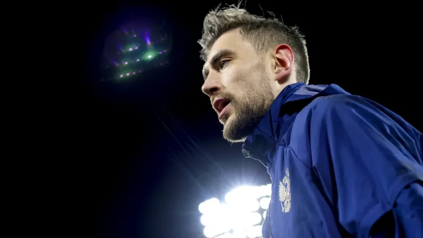 Российский вратарь Хайкин — о получении норвежского паспорта: «Хочу упростить жизнь» Российский вратарь Хайкин — о получении норвежского паспорта: «Хочу упростить жизнь»