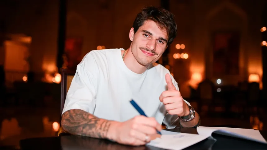 «Краснодар» подписал защитника сборной России: Вахания уйдет из «Ростова» летом «Краснодар» подписал защитника сборной России: Вахания уйдет из «Ростова» летом