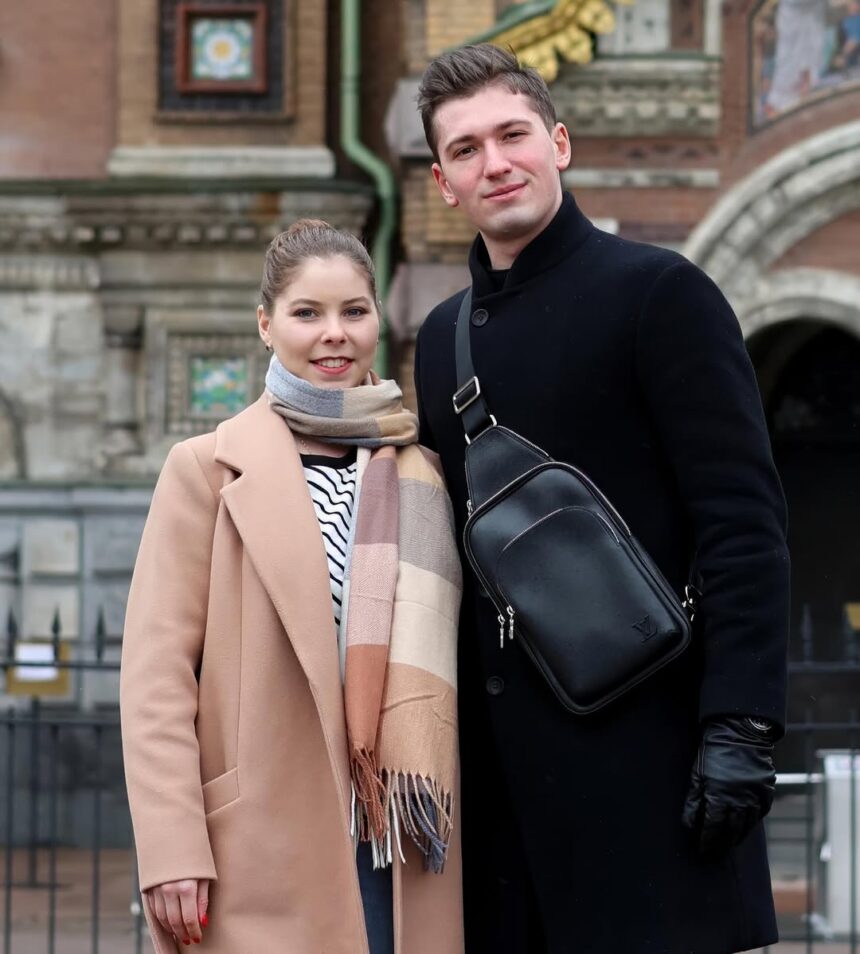 Мишина и Галлямов стали чемпионами России по прыжкам среди спортивных пар Мишина и Галлямов стали чемпионами России по прыжкам среди спортивных пар