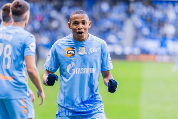 «Зенит» уверенно обыграл «Динамо» в Москве и продолжает погоню за «Краснодаром»