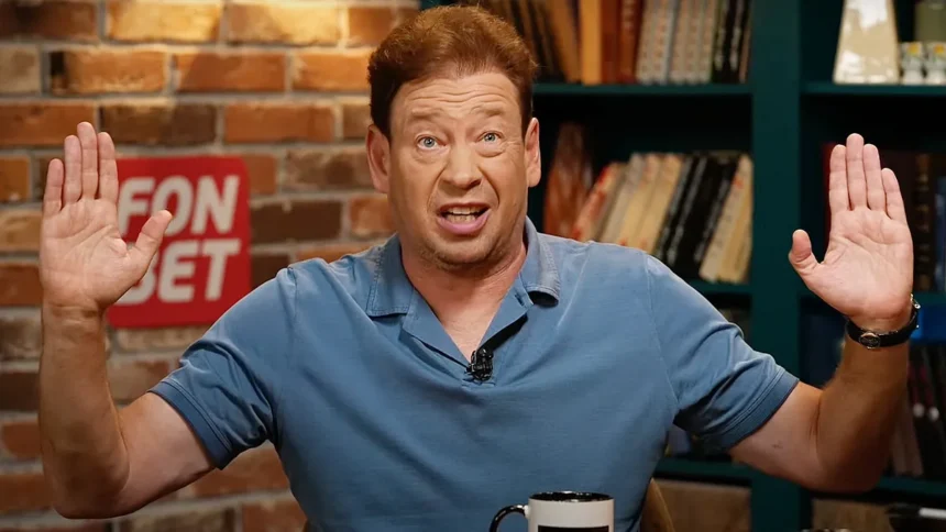 Команда Слуцкого начала сезон в Китае с яркой победы: «Шанхай Шэньхуа» забил пять голов Команда Слуцкого начала сезон в Китае с яркой победы: «Шанхай Шэньхуа» забил пять голов