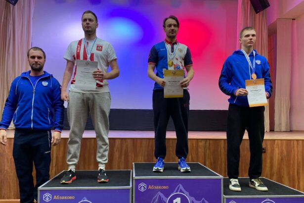 Горнолыжник Бугаев выиграл бронзовую медаль Паралимпиады-2026 в гигантском слаломе