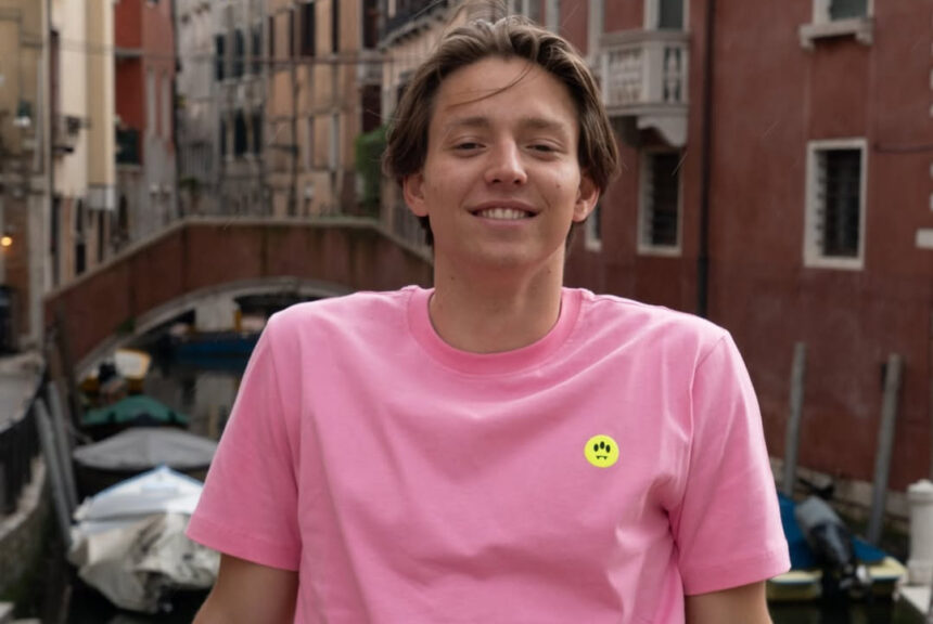 Савелий Коростелёв заявился на масс-старт на молодёжном чемпионате мира-2026 Савелий Коростелёв заявился на масс-старт на молодёжном чемпионате мира-2026