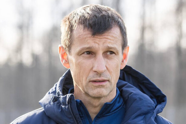 Семак извинился перед болельщиками после поражения «Зенита» в матче с «Оренбургом»