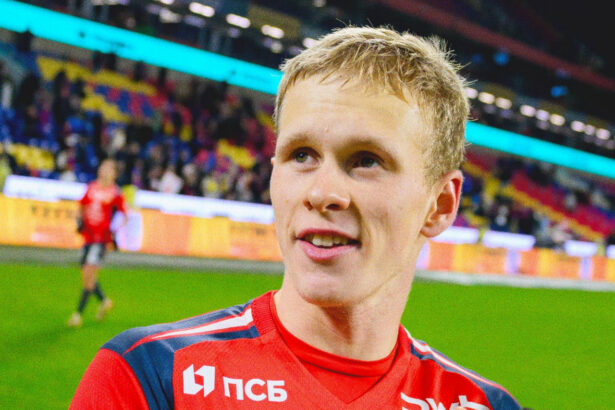 Кисляк возглавил топ лучших молодых центральных полузащитников не из топ‑5 лиг