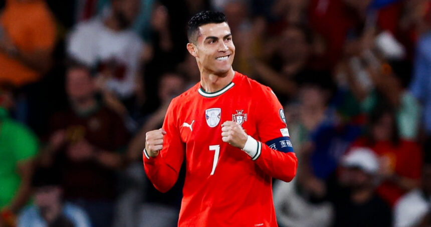 Криштиану Роналду не попал в состав сборной Португалии на матчи с Мексикой и США Криштиану Роналду не попал в состав сборной Португалии на матчи с Мексикой и США