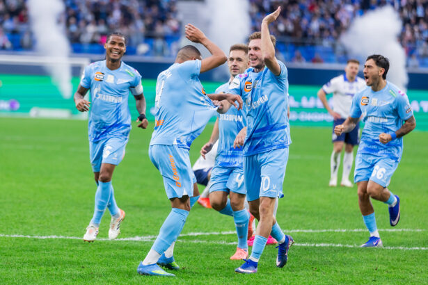 «Зенит» обыграл «Крылья Советов» и вышел на первое место РПЛ